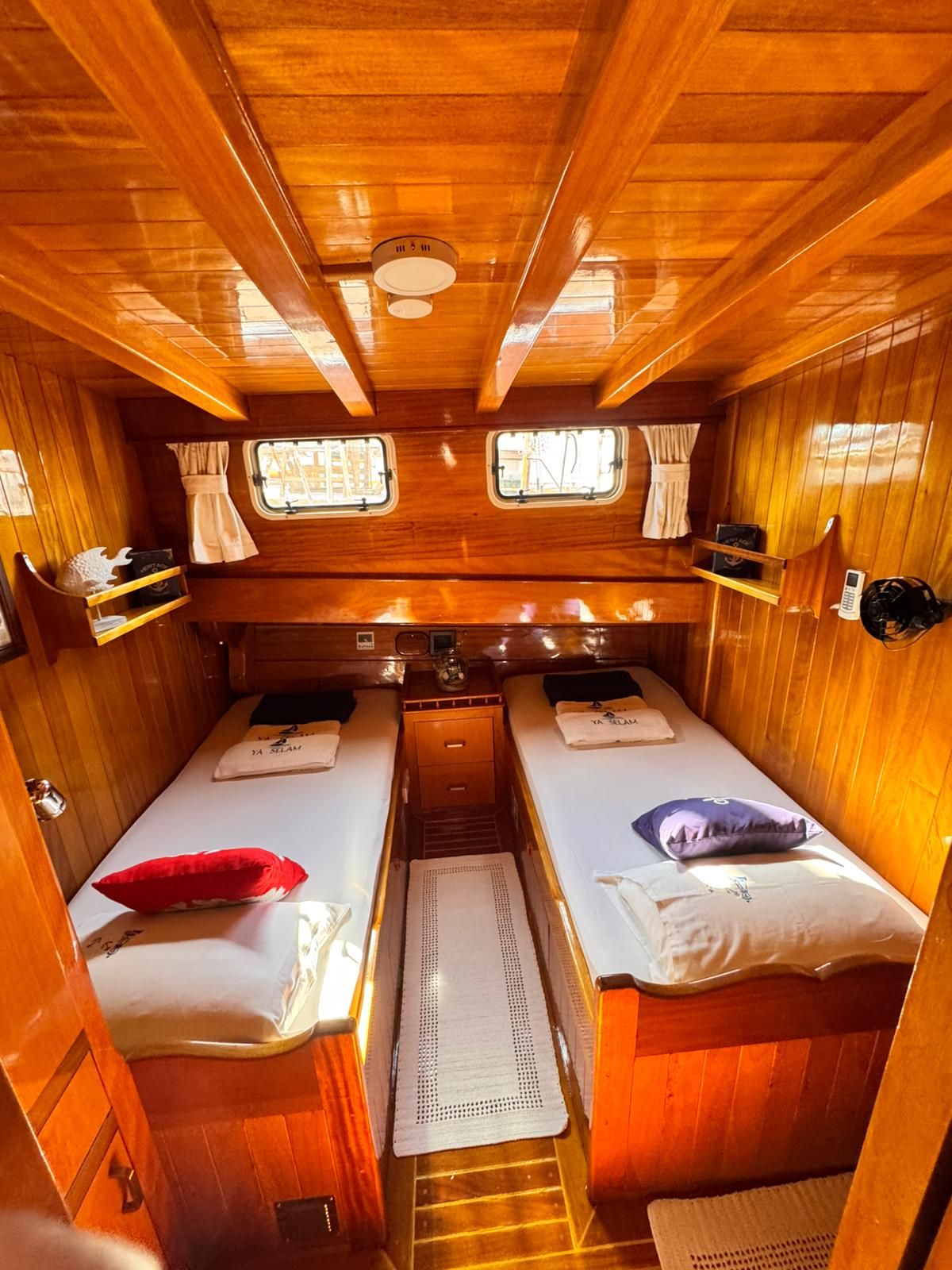 Yacht image 7