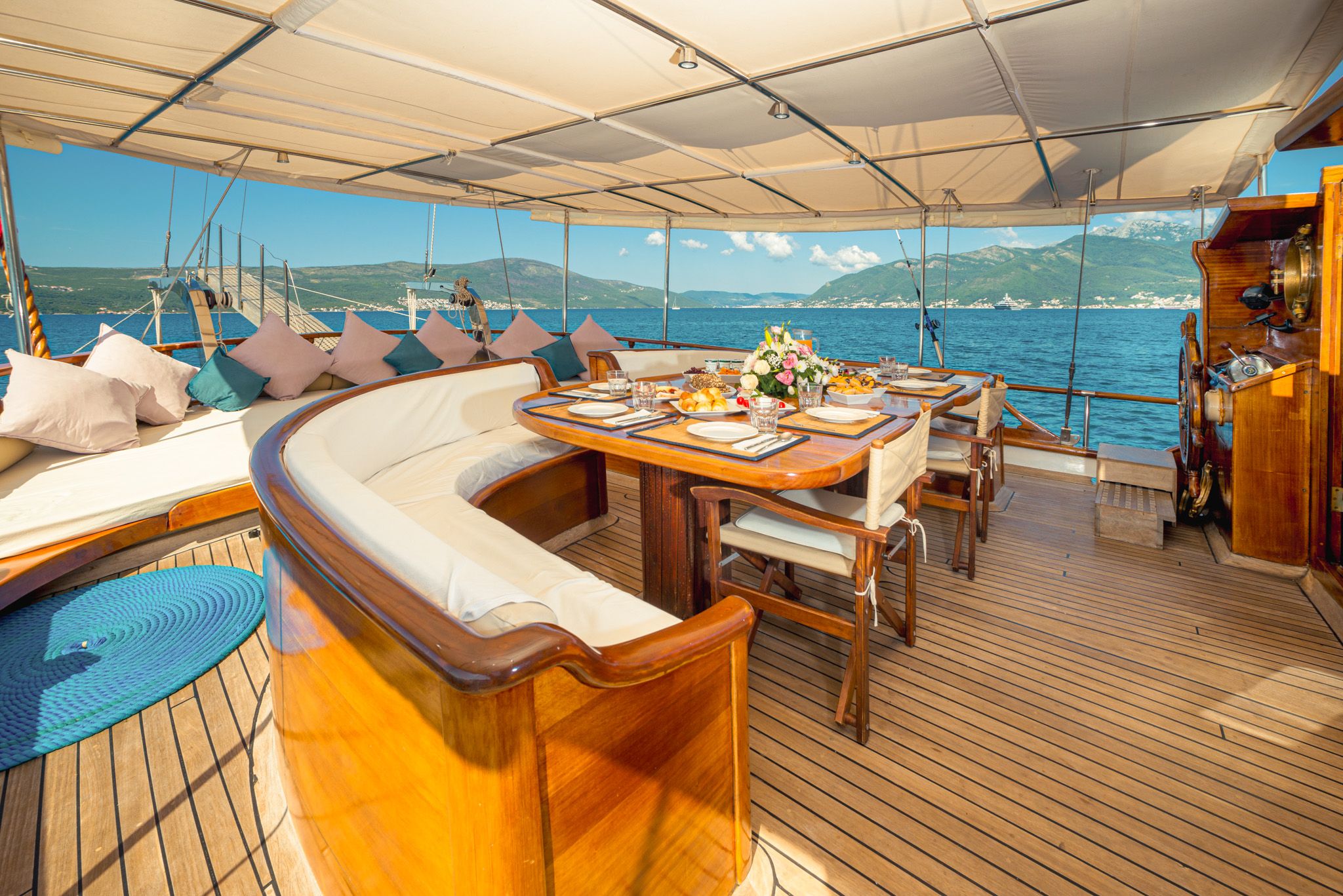 Yacht image 1