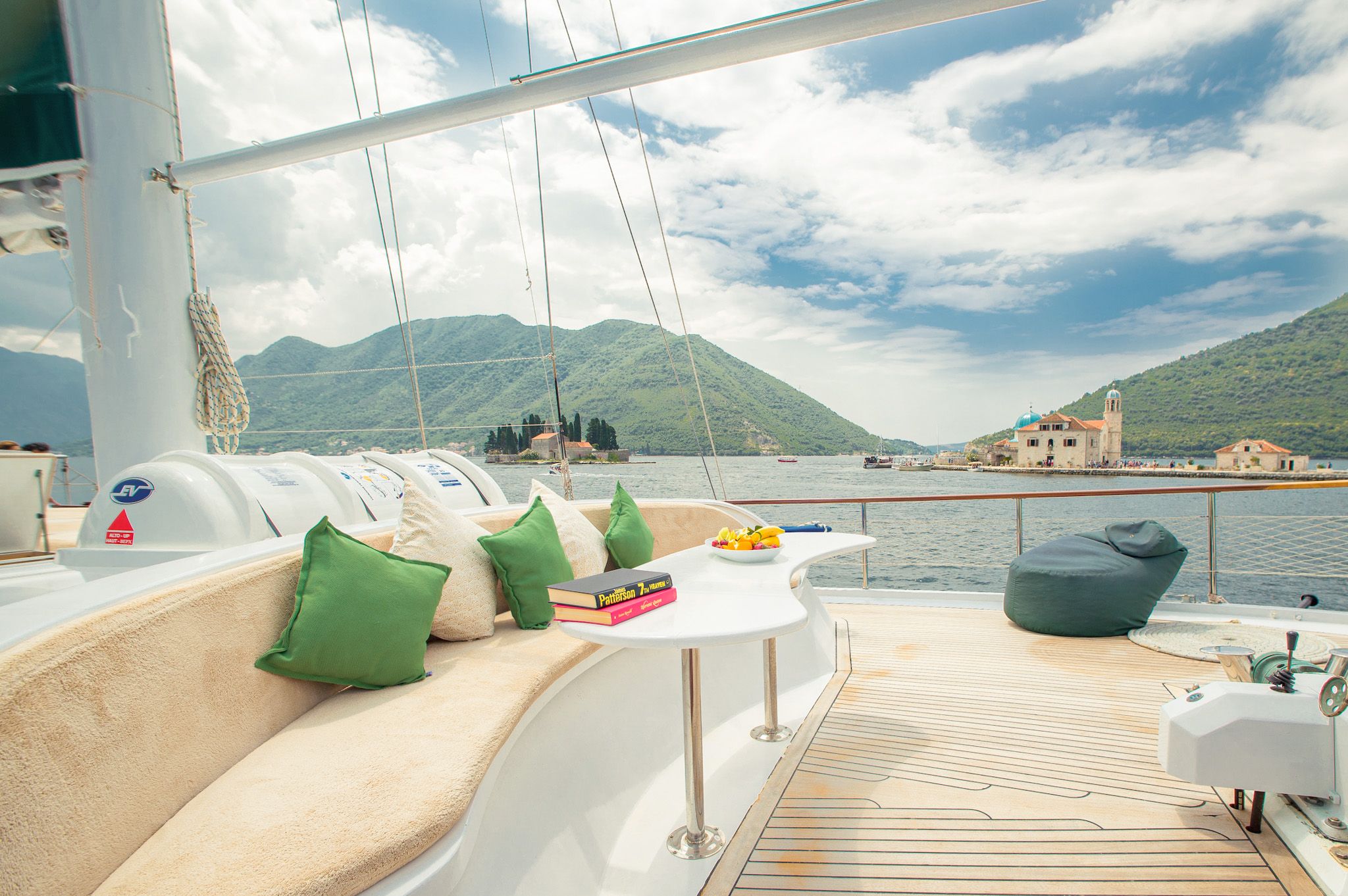 Yacht image 6