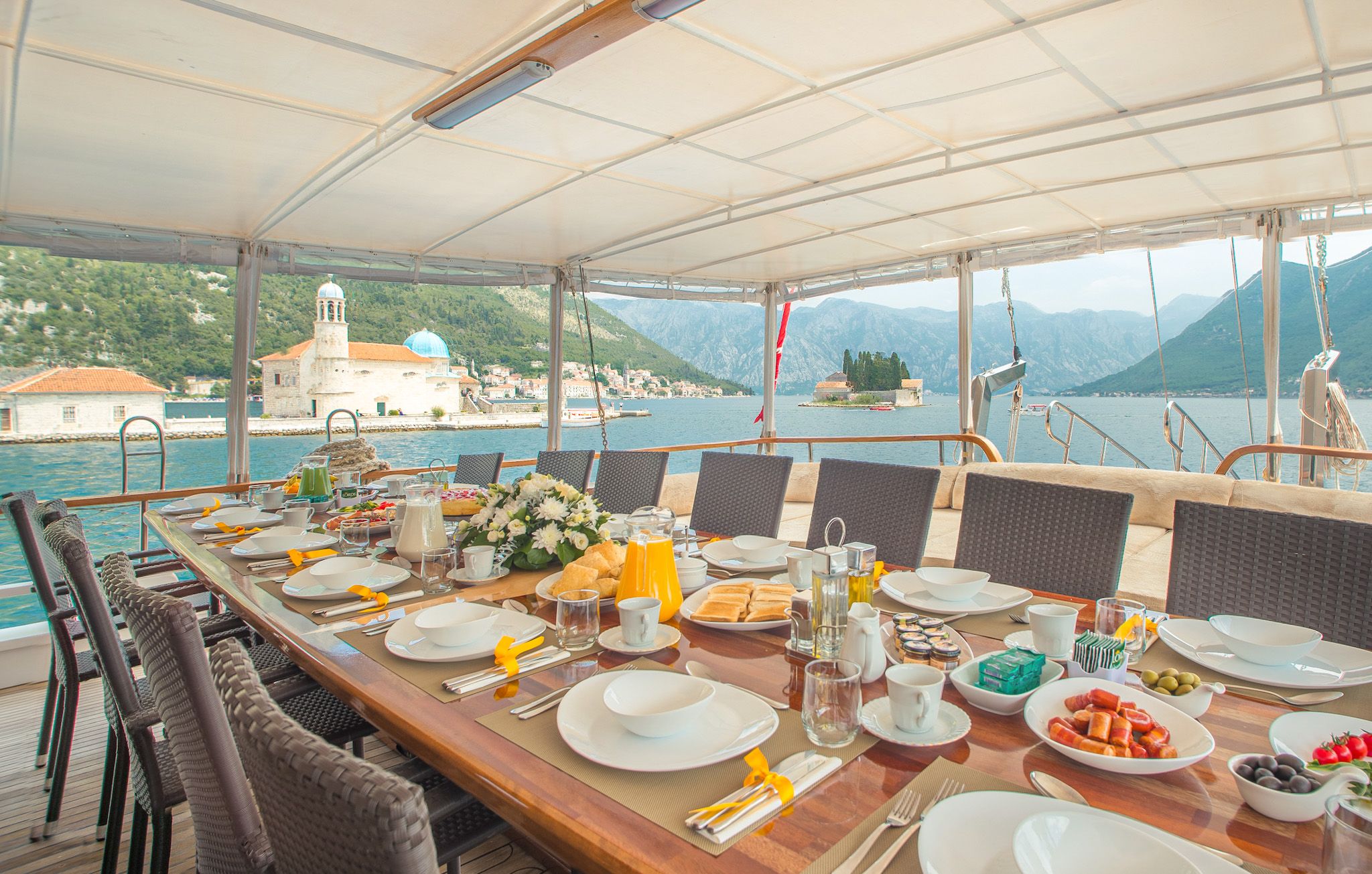 Yacht image 7