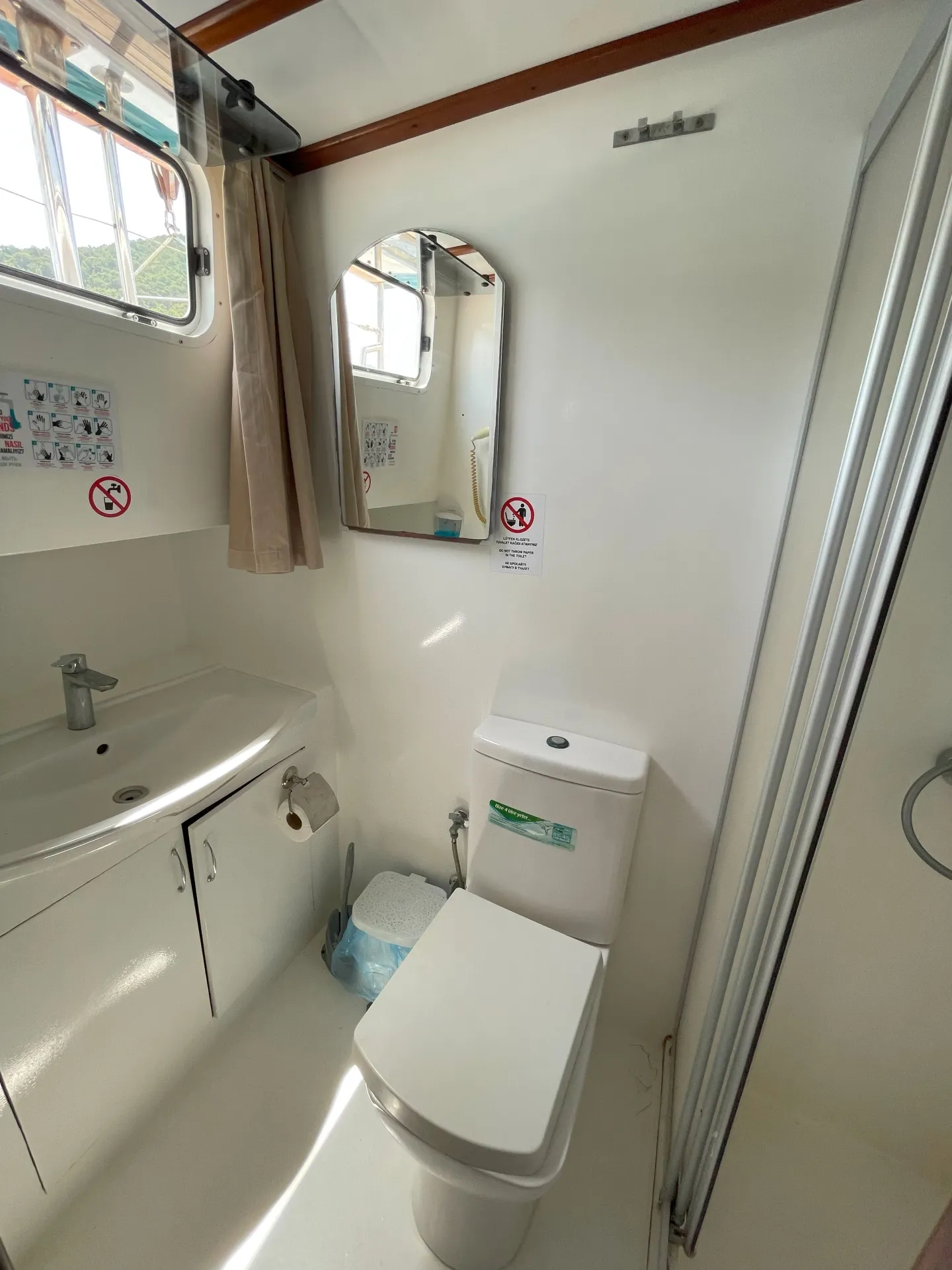 Yacht image 2